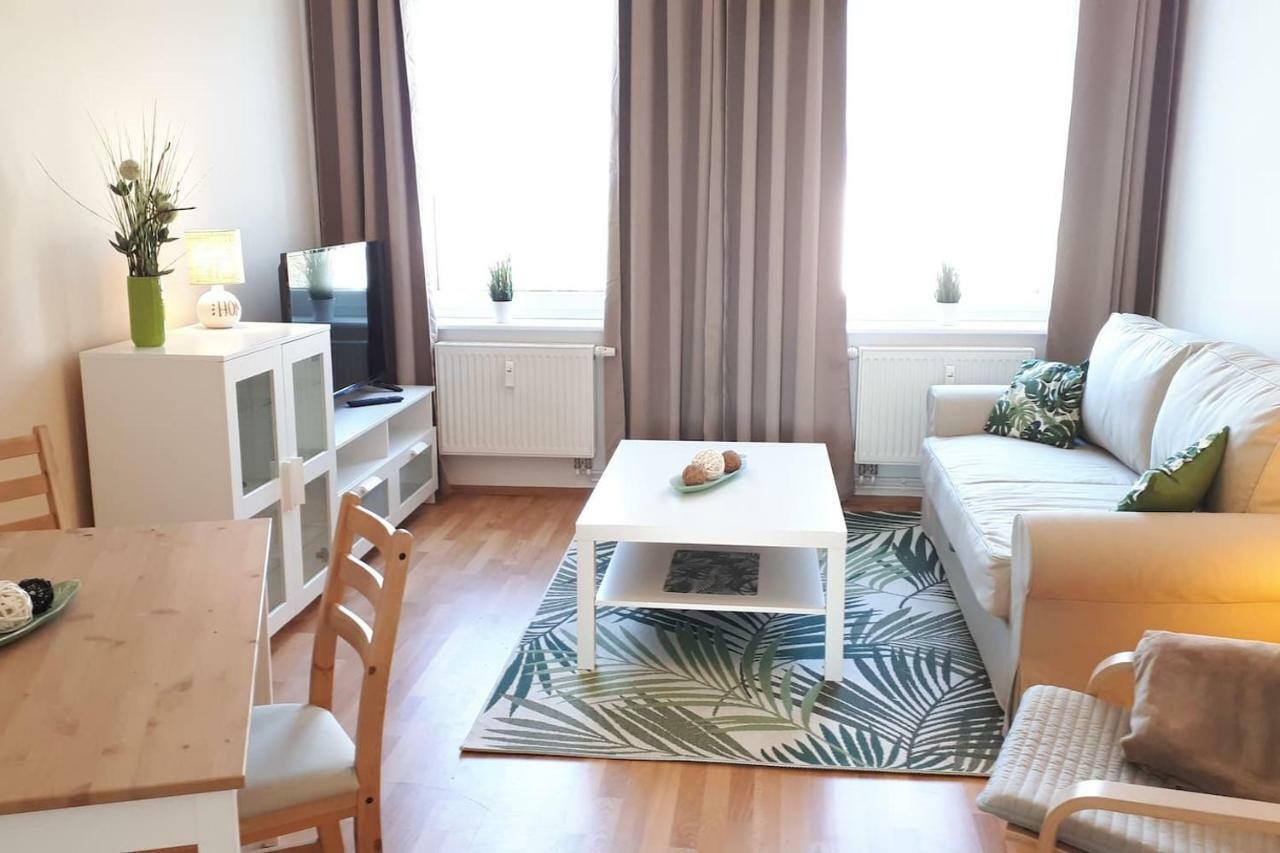 Ferienwohnung Mit Seeblick Brandenburg  Ngoại thất bức ảnh