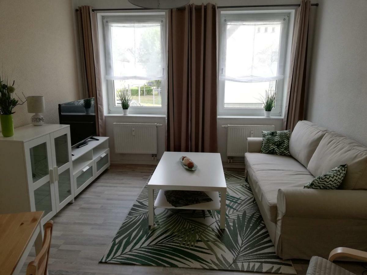 Ferienwohnung Mit Seeblick Brandenburg  Ngoại thất bức ảnh